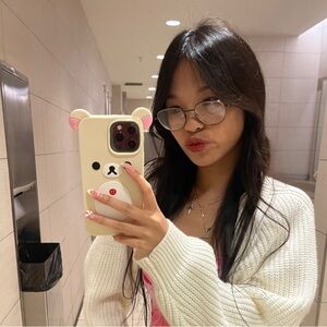 Meet your Posher, Marie